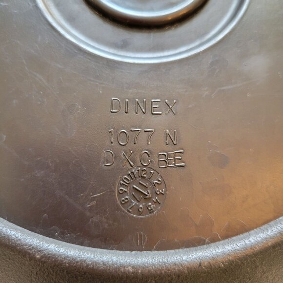 Dinex Warmer Base Home Care Onyx Black Fits 9 in Plate Cover Lid 6 pc Set - Picture 6 of 9